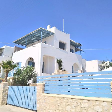 Villa Danae - Seaside Villa With Pool & Hot Tub Piso Livadi Ngoại thất bức ảnh